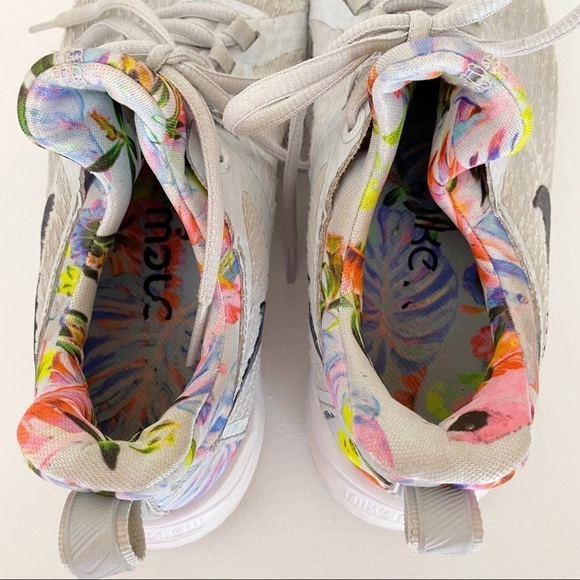 Nike Renew Rival Premium Floral Print Running Shoes - 6 - Picture 10 of 11